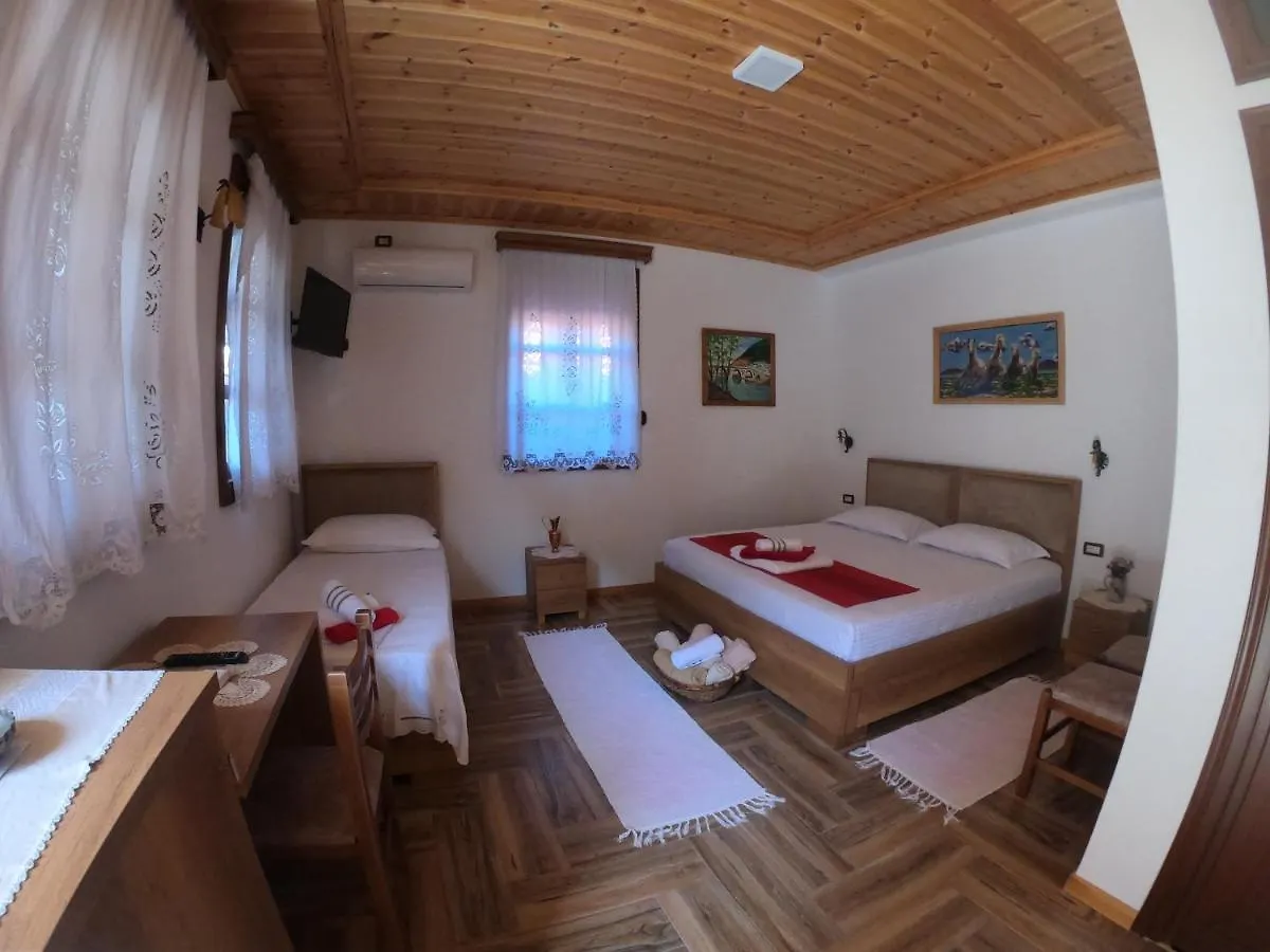 Arben Qemeri Guest House Berat 0*,  Albania
