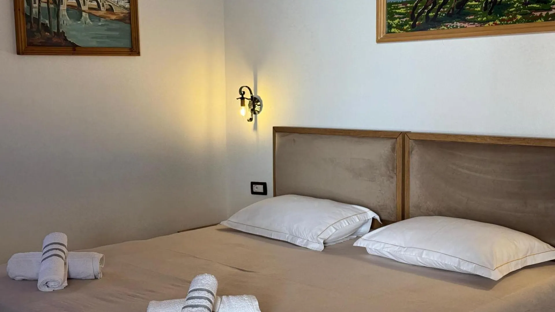 Arben Qemeri Guest House Berat Bed & Breakfast