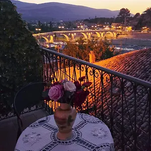 Alojamento de Acomodação e Pequeno-almoço Gorica - Unesco Quarter, Berati